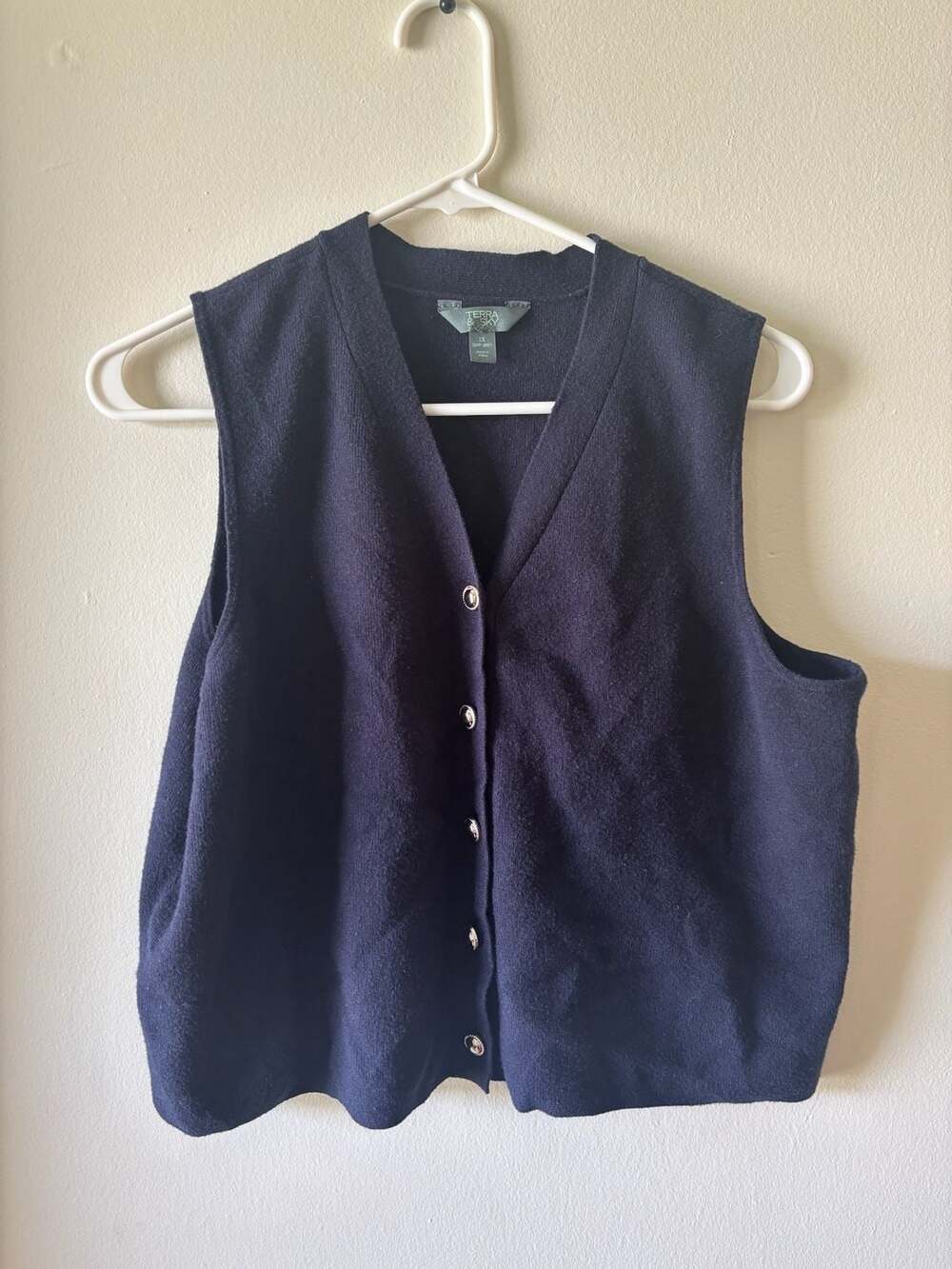 Terra & Sky Navy Blue V-Neck Button-Up Knit Sweater Vest